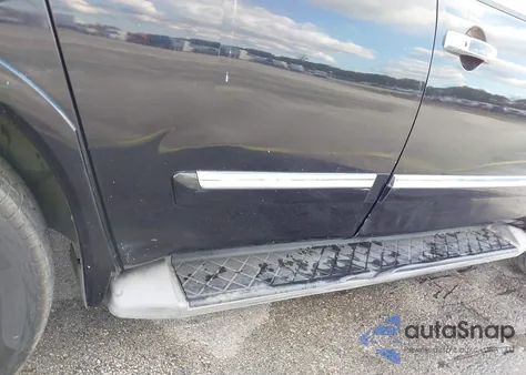 2015 Nissan Armada Platinum из США, поврежденный, VIN 5N1BA0NE5FN613393